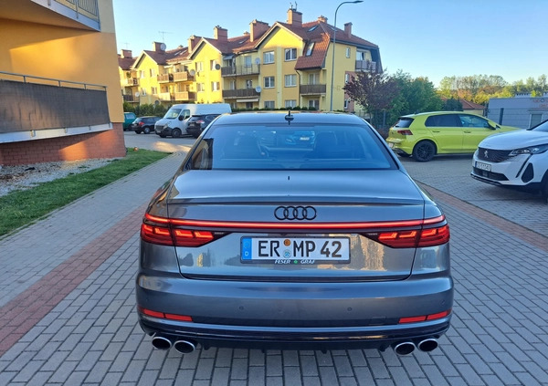 Audi S8 cena 429999 przebieg: 99000, rok produkcji 2020 z Wałbrzych małe 596